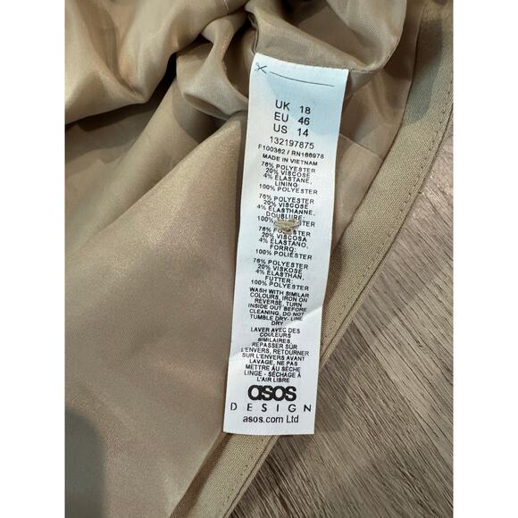 NWT ASOS Design Vest in Neutral Tailored Button Front & Faux Pockets Size US14 - Picture 6 of 6